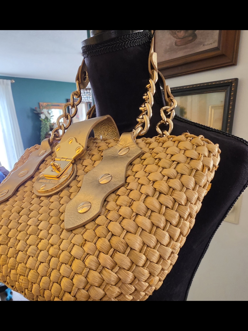 Michael Kors Tan Woven Straw Santorini Tote with Gold Hardware - Picture 2 of 10